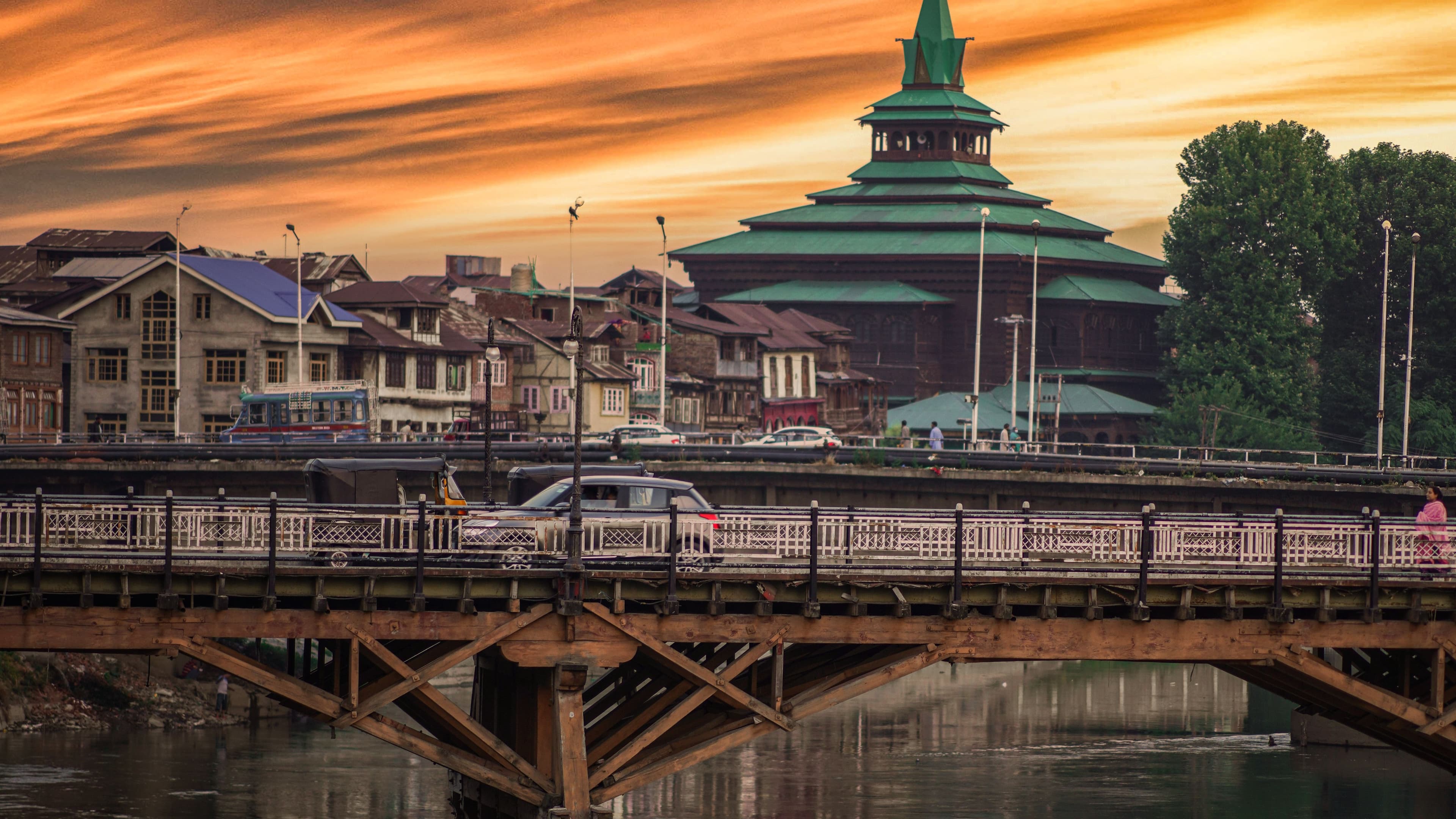 Magical Kashmir Getaway - Gallery Image 5