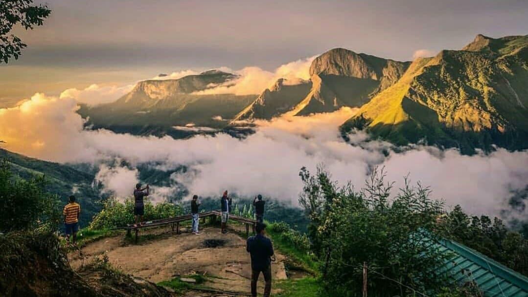 MUNNAR - Gallery Image 3